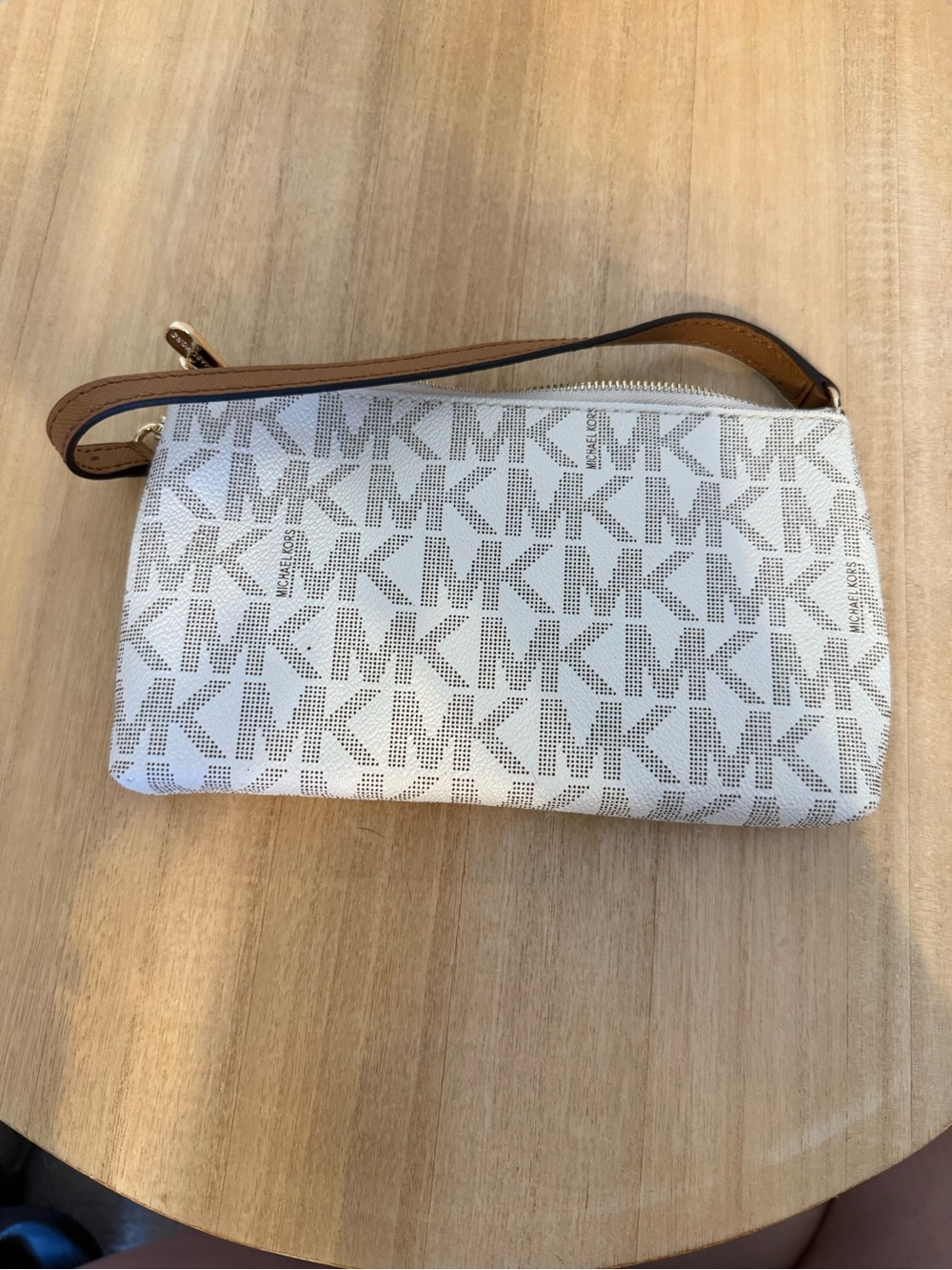 Michael Kors White and Tan MK Logo Wristlet - Picture 2 of 3